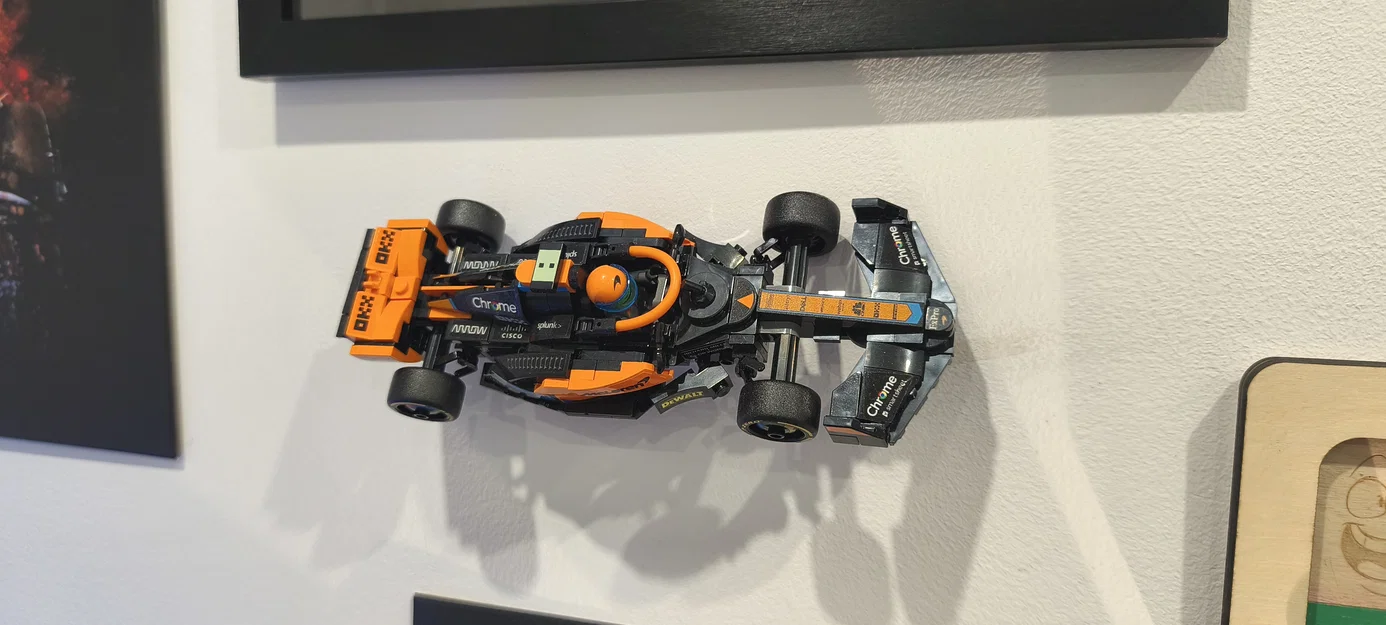 Giá treo hoặc chân đế cho xe đua Lego McLaren Formula 1 (76919) - Image 1