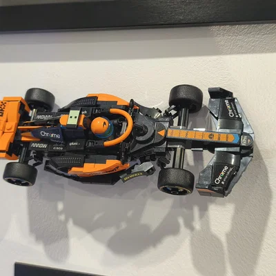 Giá treo hoặc chân đế cho xe đua Lego McLaren Formula 1 (76919)