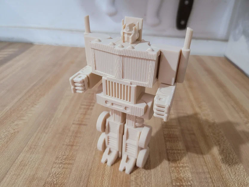 Mô hình xe tải biến hình Robot (Print in Place) - Image 3