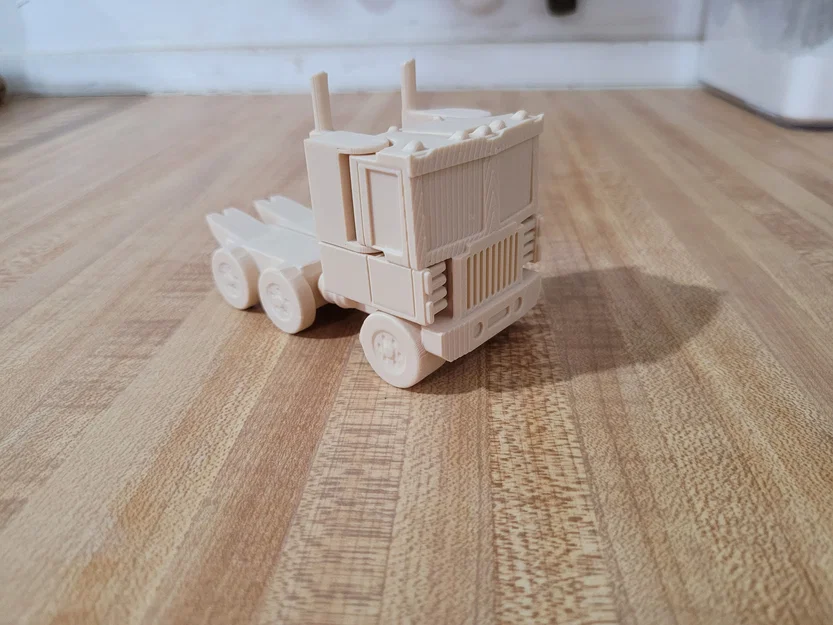 Mô hình xe tải biến hình Robot (Print in Place) - Image 4