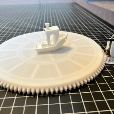 Bàn xoay (có gắn mô-tơ)