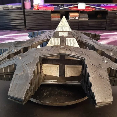 Mô hình tàu chiến Hatak Class Pyramid Ship MKII