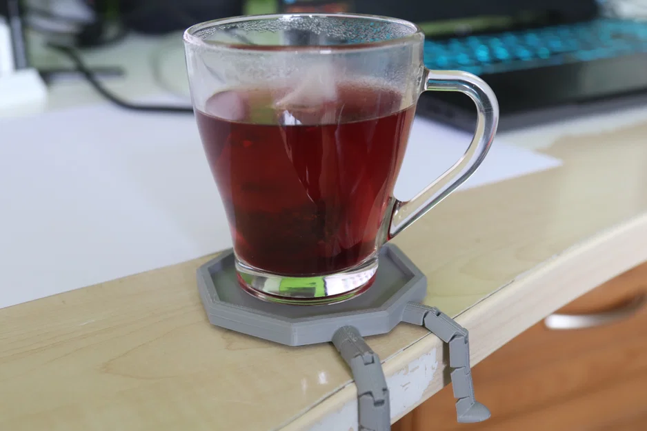 Articulated Legs Coaster - Lót ly với chân khớp nối linh hoạt - Image 1