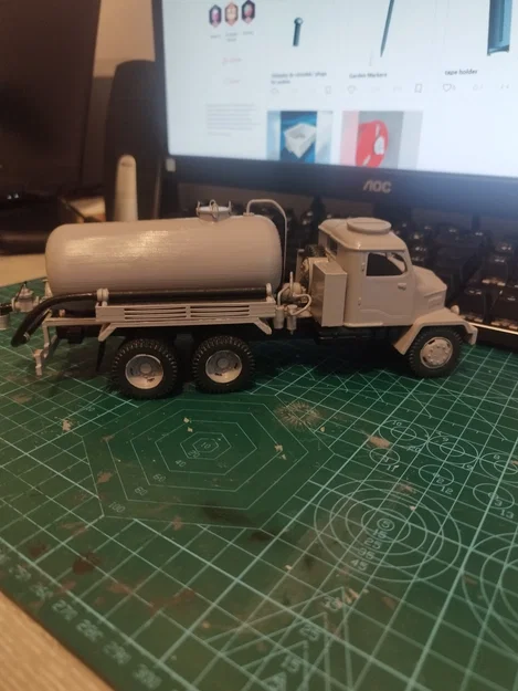 Mô hình xe tải bồn V3S cổ điển (3D Printed Model) - Image 11