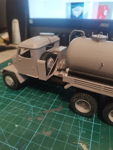 Mô hình xe tải bồn V3S cổ điển (3D Printed Model) - Image 12