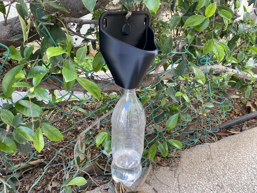 Bồn tiểu di động DJ PeeMix – Vẫn giữ nhiệt trên sàn diễn ngay cả khi cần 'giải quyết nỗi buồn'! - Image 5