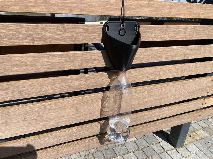 Bồn tiểu di động DJ PeeMix – Vẫn giữ nhiệt trên sàn diễn ngay cả khi cần 'giải quyết nỗi buồn'! - Image 6