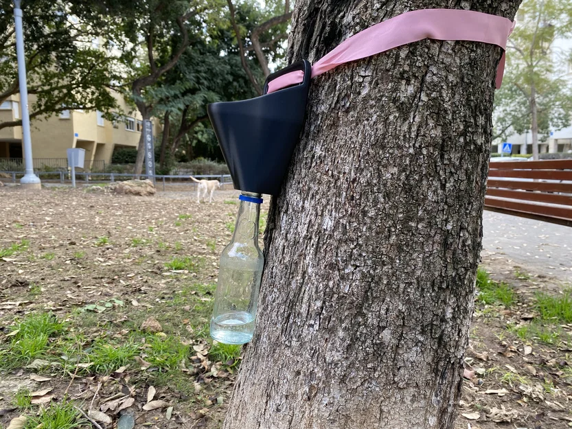 Bồn tiểu di động DJ PeeMix – Vẫn giữ nhiệt trên sàn diễn ngay cả khi cần 'giải quyết nỗi buồn'! - Image 16