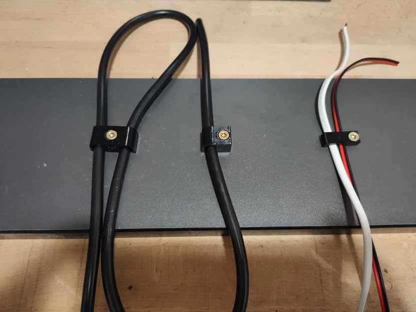 Kẹp cố định dây điện và dải LED 3D (Cable Clamp) tiện lợi - Image 1