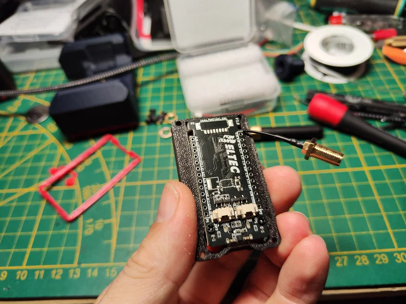 Bản Remix Meshtastic Gendemik "DIDDY" T114 Micro Node - Image 10