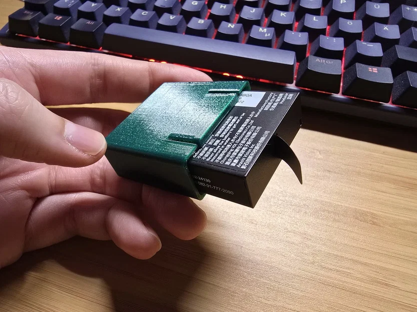 Hộp đựng pin cho Insta360 Ace Pro 2 - Image 2