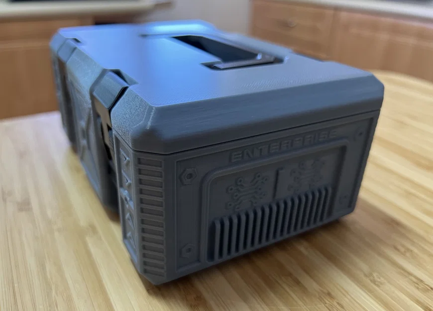 Thùng Đựng Đồ Sci-Fi Crate Enterprise - Image 12