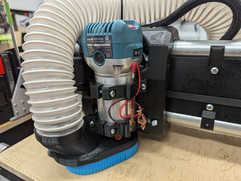 Ngàm gắn máy và chụp hút bụi Makita 701/AutoSpin T1 cho LowRider 4 CNC - Image 1