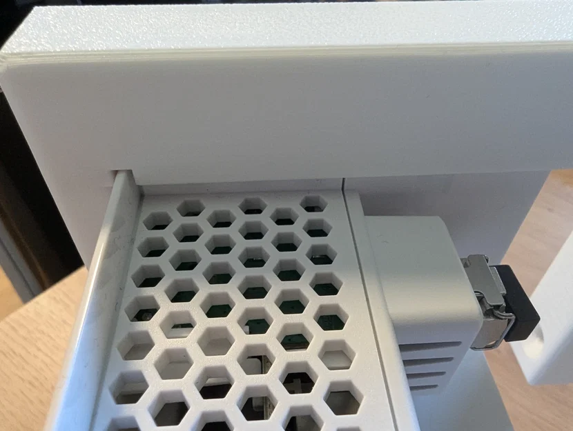 Giá treo tường cho Fritz!Box 5690 Pro - Image 4