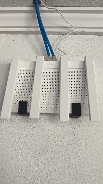 Giá treo tường tối giản cho bộ phát Wi-Fi Xiaomi AX3000T - Image 1