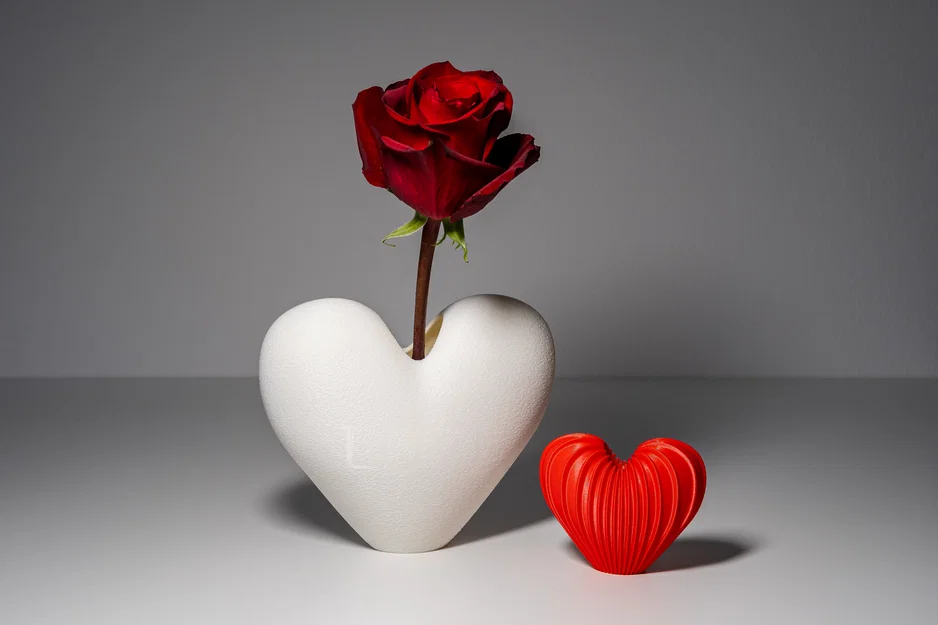 Bình hoa hình trái tim (Heart Vase) - Image 2