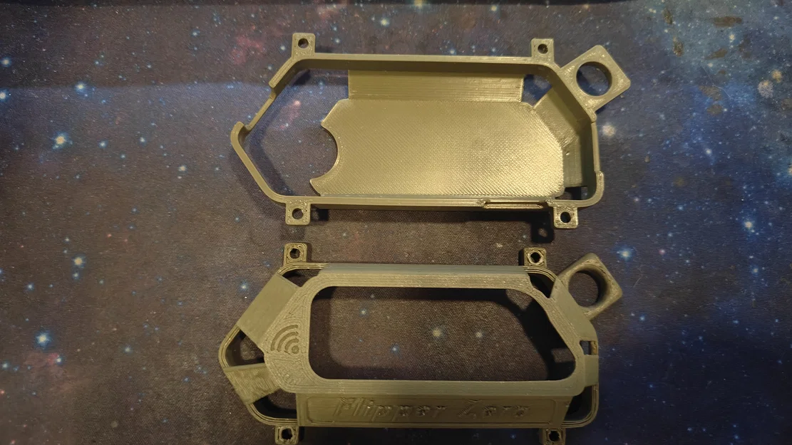 Vỏ bảo vệ khung xương cho Flipper Zero kèm vòng móc khóa và khe hở cổng kết nối - Image 2