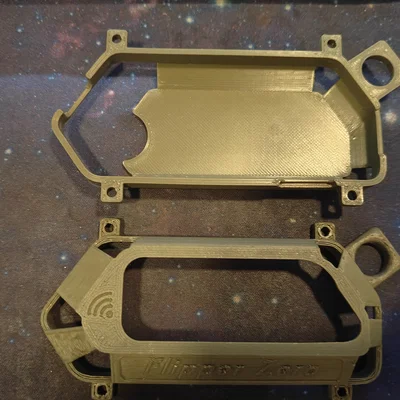 Vỏ bảo vệ khung xương cho Flipper Zero kèm vòng móc khóa và khe hở cổng kết nối