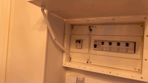 Tủ che hộp cầu dao tự động/aptomat hoặc nắp đậy tủ điện thông minh - Image 3