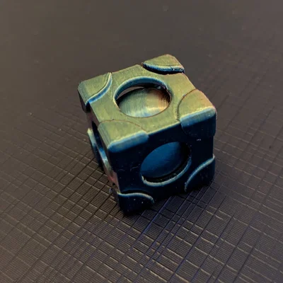 Magic hand spinner Ball & Cube - Đồ chơi xoay độc đáo