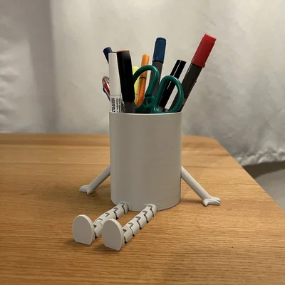 Articulated Pen Holder - Ống Cắm Bút Có Chân Cử Động Được
