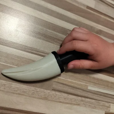 Mô hình dao răng khủng long (Buck's Knife) in 3D độc đáo