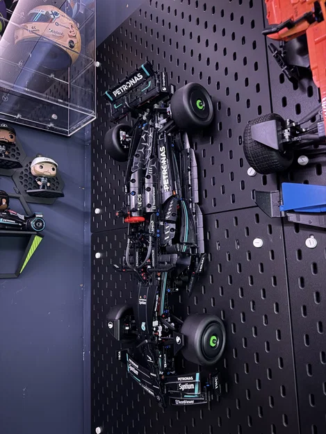 Giá treo tường Skadis cho Lego F1 Mercedes (42171) & McLaren (42141) - Image 2