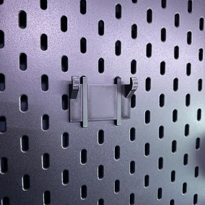 Giá treo tường Skadis cho Lego F1 Mercedes (42171) & McLaren (42141)