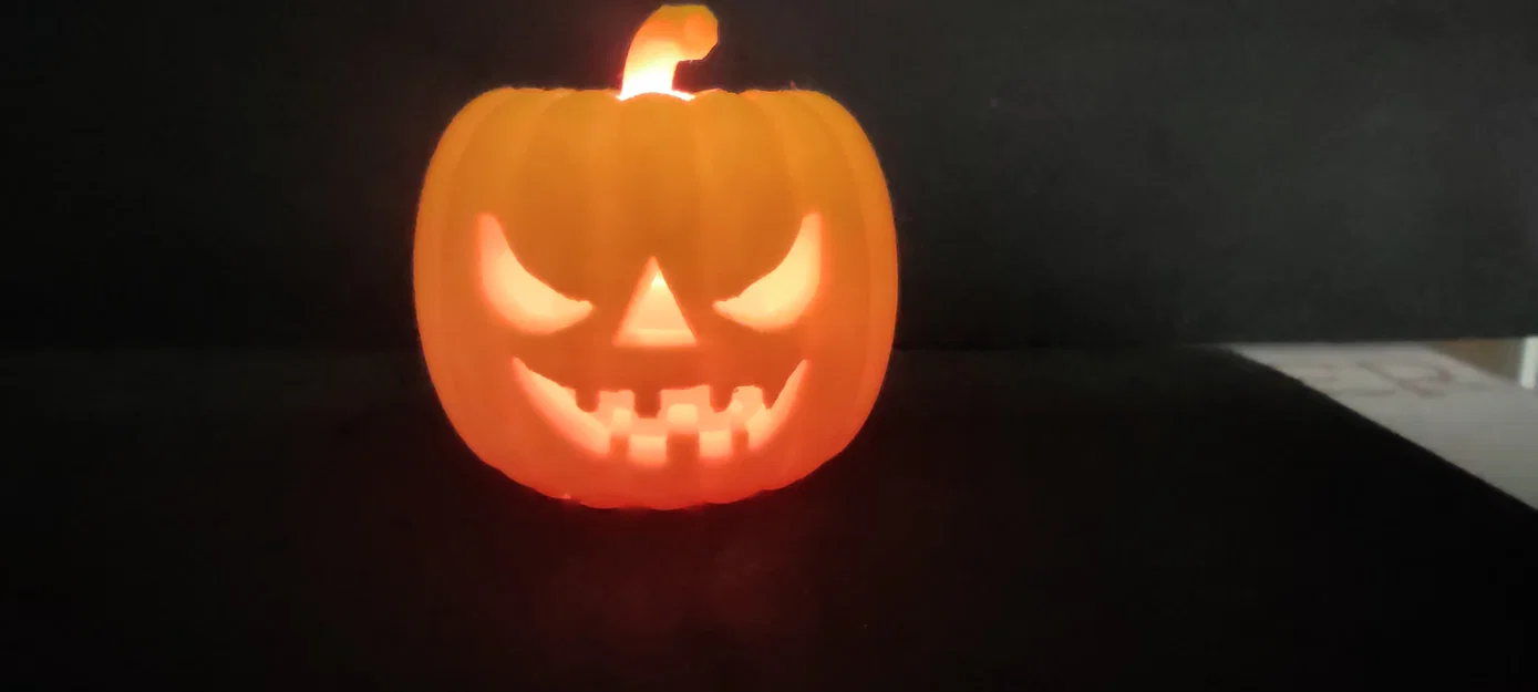 Mô hình quả bí ngô trang trí Halloween in 3D ấn tượng - Image 2