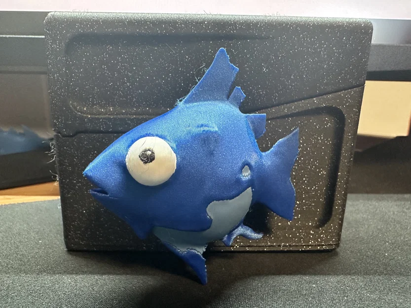 Mô hình Fortnite Slurpfish - Phiên bản nhiều màu - Image 1