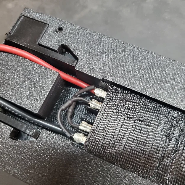 Bộ chuyển đổi pin Hercules 20v sang máy Milwaukee M18 - Image 12