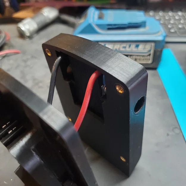 Bộ chuyển đổi pin Hercules 20v sang máy Milwaukee M18 - Image 24