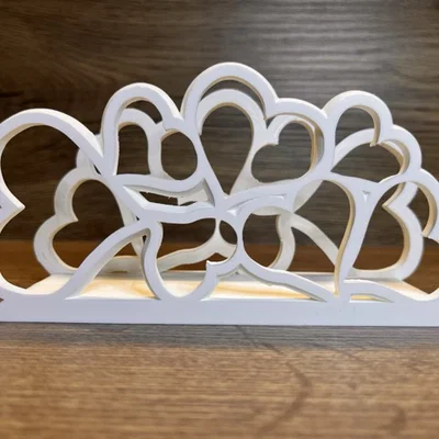 Giá Đựng Khăn Giấy Hình Trái Tim Tinh Tế Cho Bàn Ăn