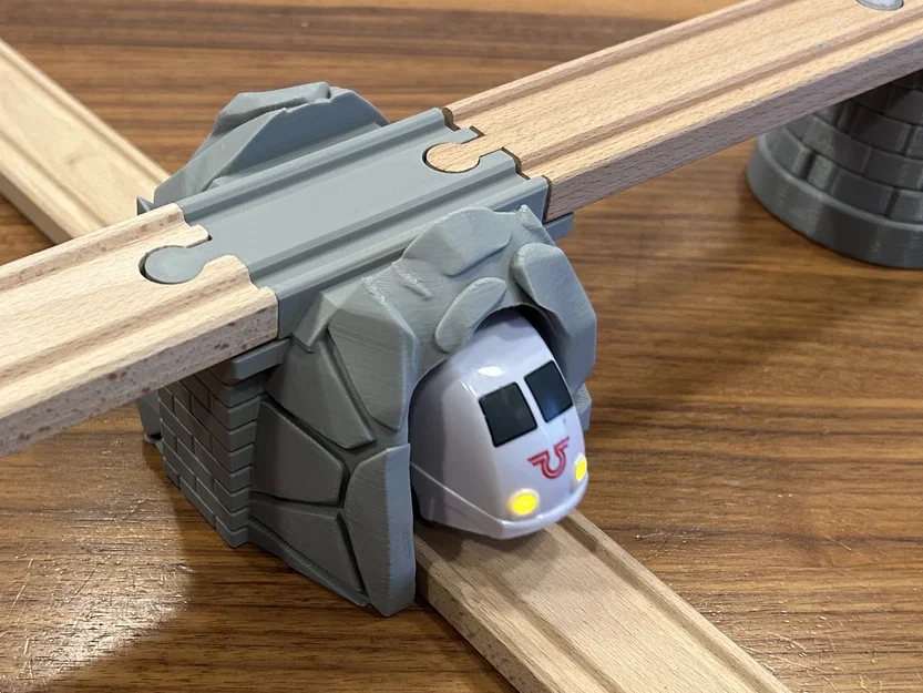 Đường hầm tàu hỏa kèm cầu vượt - Image 1