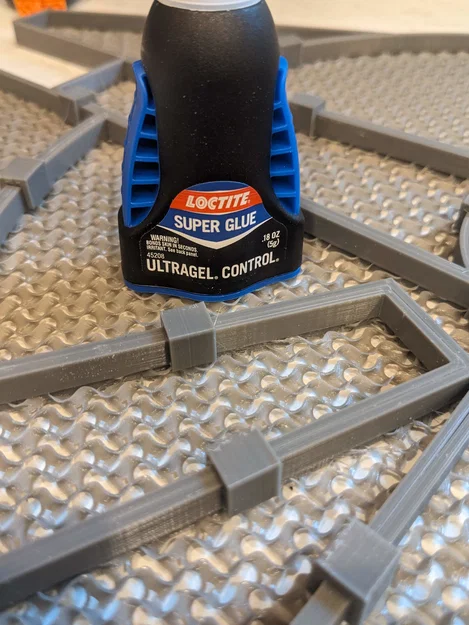 Bảng ghim Disney (Tàu Millennium Falcon) - Image 6