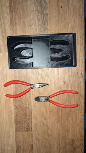 Giá đỡ dụng cụ Gridfinity 4x2 cho Knipex 37 31 125 + 70 01 125 - Image 3