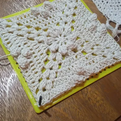 Bàn Chặn Mẫu Móc Crochet Granny Block