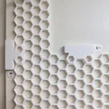 Ngàm gắn HSW (Honeycomb Storage Wall) dùng miếng dán Command (hỗ trợ tham số OpenSCAD) - Thumbnail 1