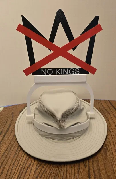 Vòng trang trí nón "No Kings" - Image 1
