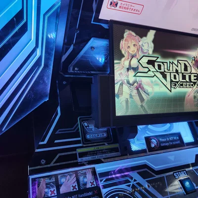 Bộ khung gắn màn hình phụ cho Sound Voltex Valkyrie