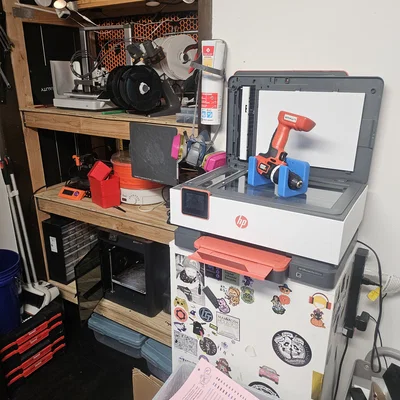 Giá treo máy khoan cho bảng HSW (Honeycomb Storage Wall) chắc chắn