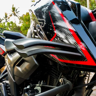 Cánh gió xe máy (Motorcycle winglet)