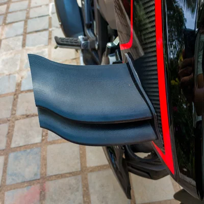 Cánh gió xe máy (Motorcycle winglet)