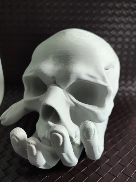 Skull in Hand - Ống heo/Heo đất hình đầu lâu trên bàn tay - Image 12