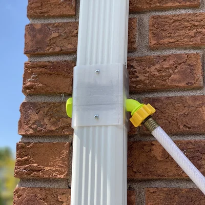 Bộ chia dòng nước mưa gắn máng xối cho thùng chứa