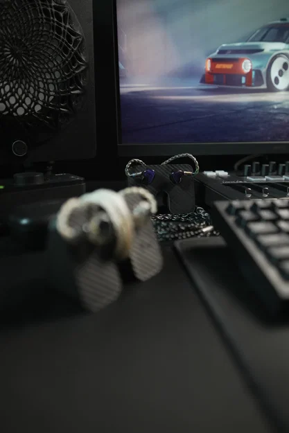 Giá đỡ tai nghe IEM Stand 3D - Giải pháp giữ góc làm việc gọn gàng - Image 4