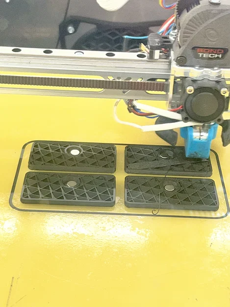 Bảng tên nam châm (không tab, dùng 5 viên nam châm!!) - Image 1