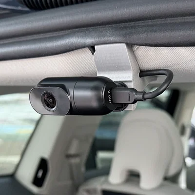 Ngàm gắn camera hành trình sau cho Volvo EX90