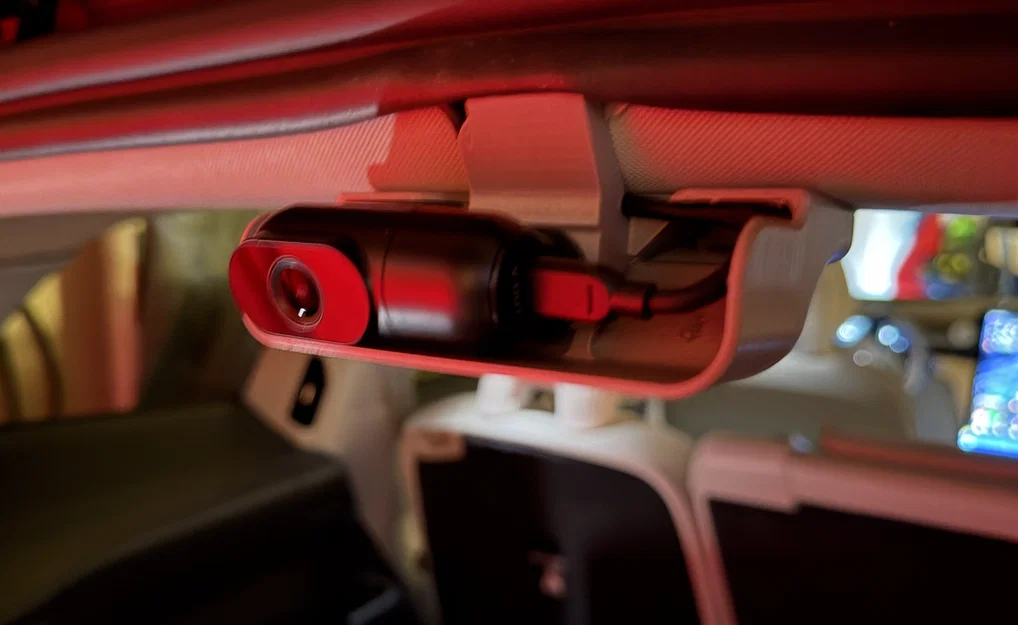 Ngàm gắn camera hành trình sau cho Volvo EX90 - Image 3