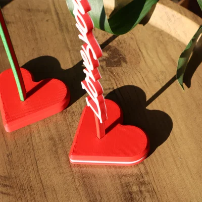 Đế cắm hoa hồng Valentine